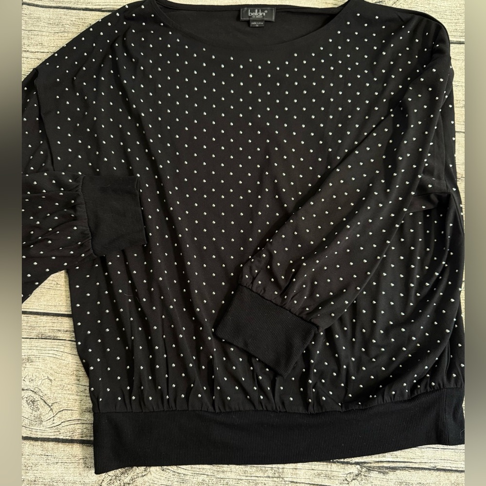 Studded long sleeve top. Like new! Size 1X